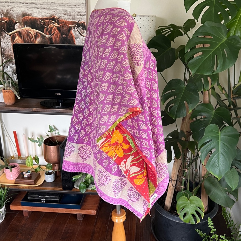 Little Hippie Chick Kantha Pink and Purple Top Poncho S/M - Picture 6 of 8